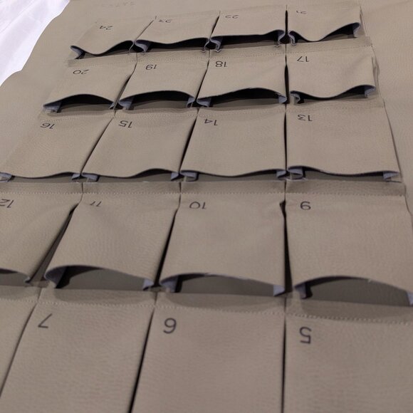 NWT Gathre Advent Calendar (Leather, Small, Green) - Picture 7 of 16